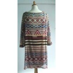 Leuke "gehaakte" jurk van Caroline Biss met print mt 44 / 46