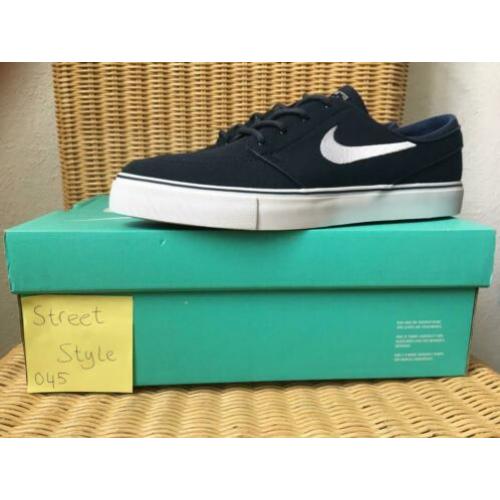 Nike Zoom Stefan Janoski 44 canvas sb patta supreme