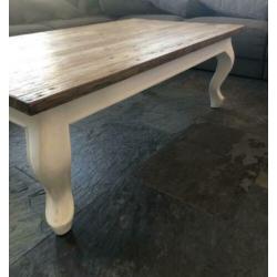 Salontafel (teak hout)met Queen Anne poten