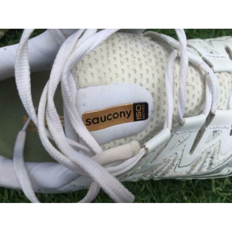 Saucony