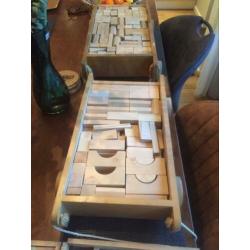 Houten blokkenwagen