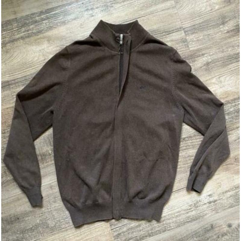 Mooi bruin vest Mc Gregor M met bijpassende blouse M