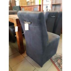 Eettafel massief mango 180x90cm met 6 stoelen Zeer netjes