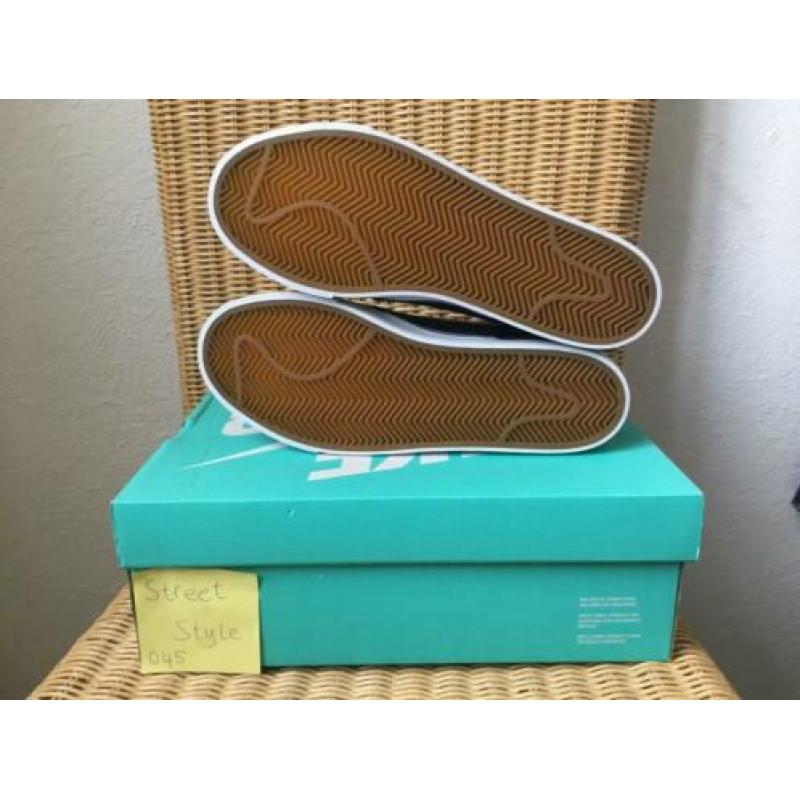 Nike Zoom Stefan Janoski 44 canvas sb patta supreme