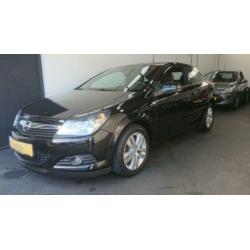 Opel Astra GTC 1.6 / 90.000 KM CLIMATE & CRUISE /PDC