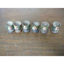 6 houten beschilderde eierdopjes
