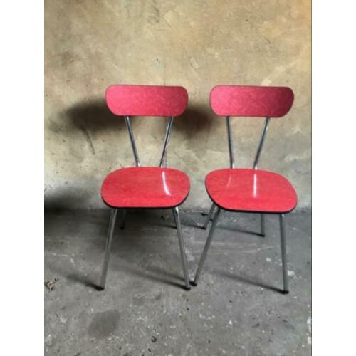 2 retro rode stoelen