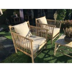 Tuinstoelen twee stuks