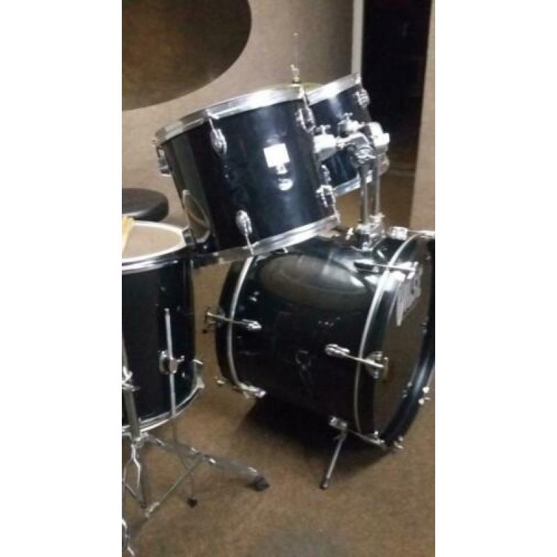 PRIMA : Pulse drumstel voor drumles -Junior drumset :75 euro