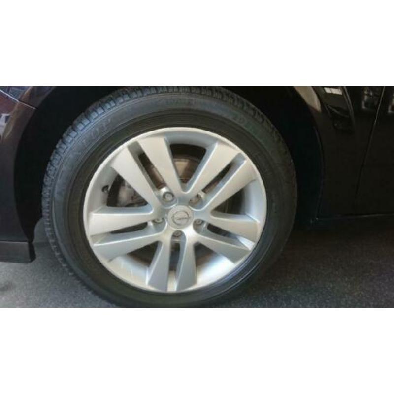 Opel Astra GTC 1.6 / 90.000 KM CLIMATE & CRUISE /PDC