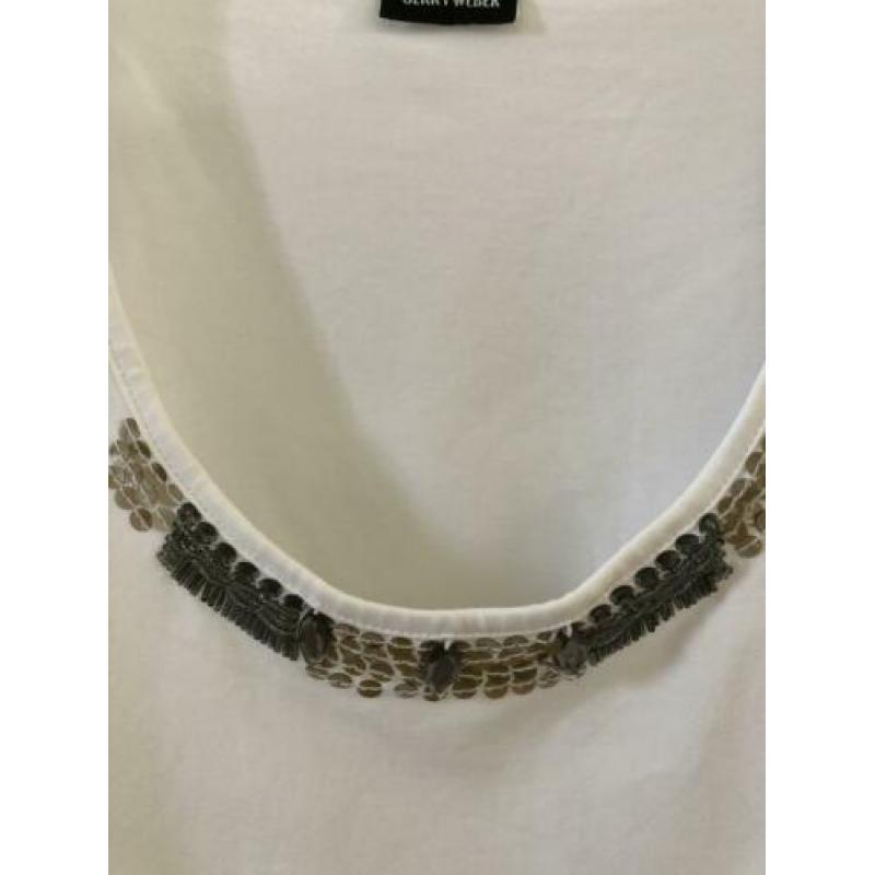 Witte top met korte mouw maat 42