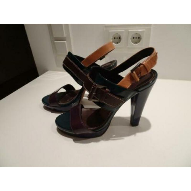 BARBARA BUI kleurrijke sandalen met 2 gespen
