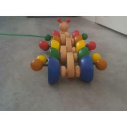 houten trek speelgoedrups