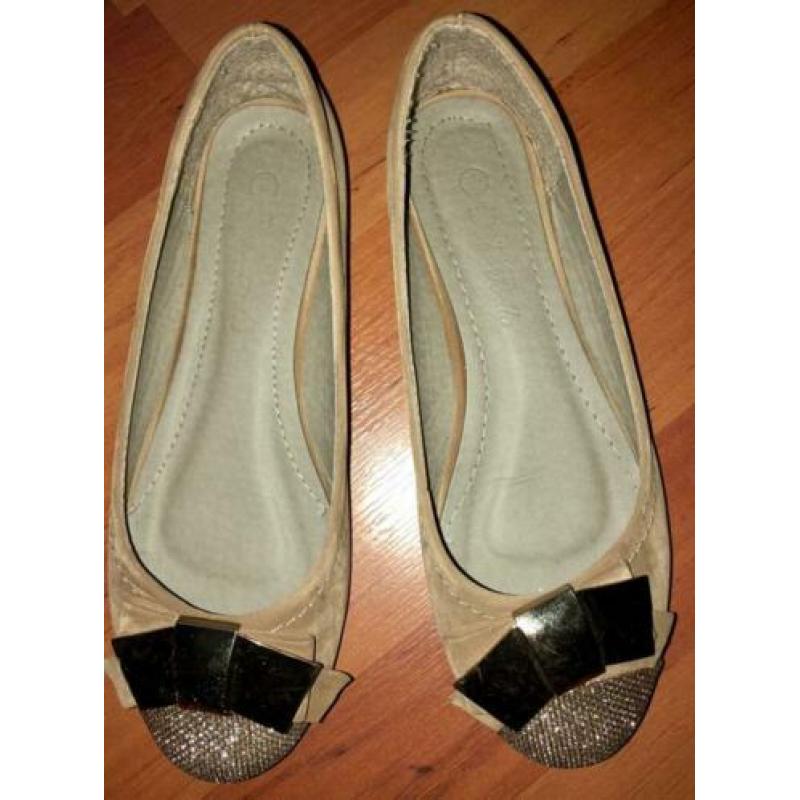 Bailarinas 36 damesschoenen ( Beige ) Bijna gebruikt.
