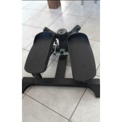 Swing stepper