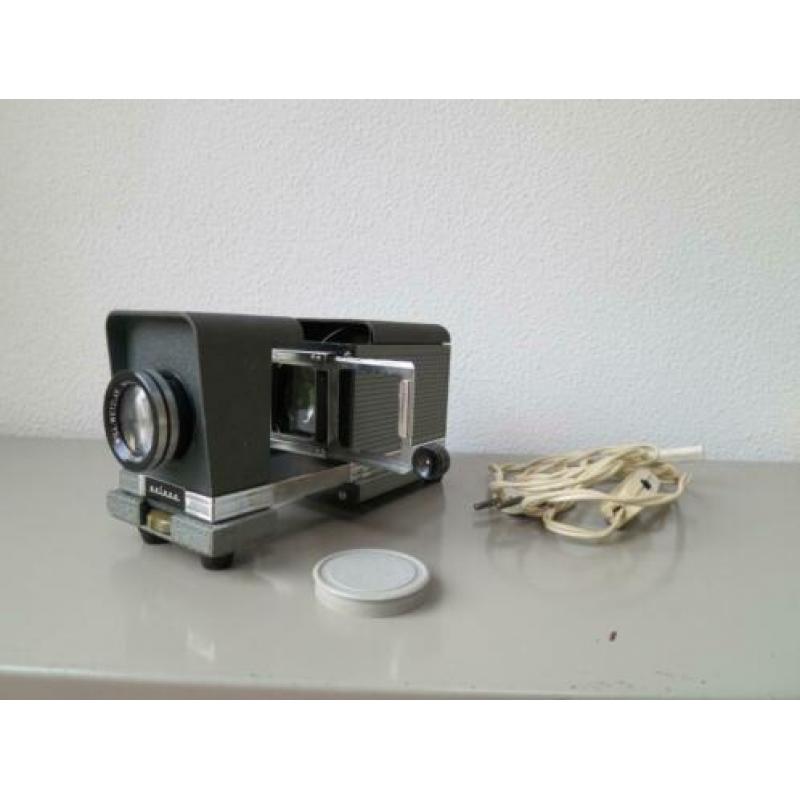 Ariosa Ario 50 diaprojector