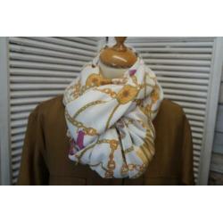 *NIEUW* Zijden/Cashmere pashmina met motief