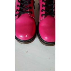 Dr martens maat 28