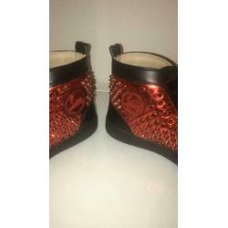Louboutin maat 42 rood/zwart