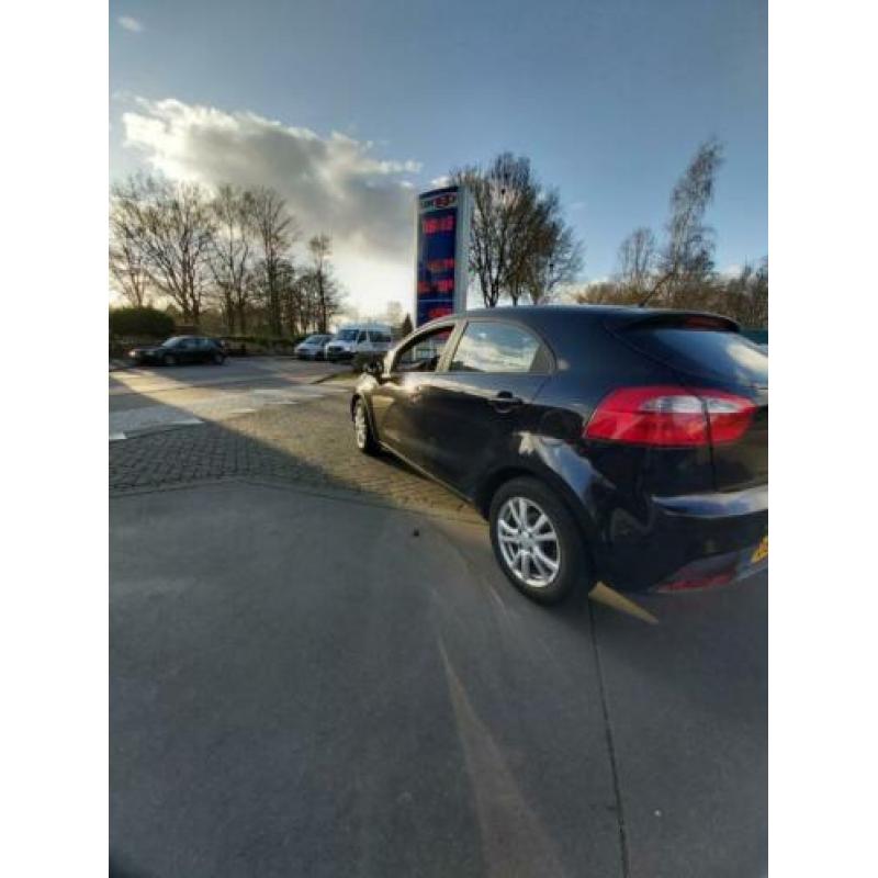 KIA RIO 1.1 Crdi 5DRS 2011 Zwart