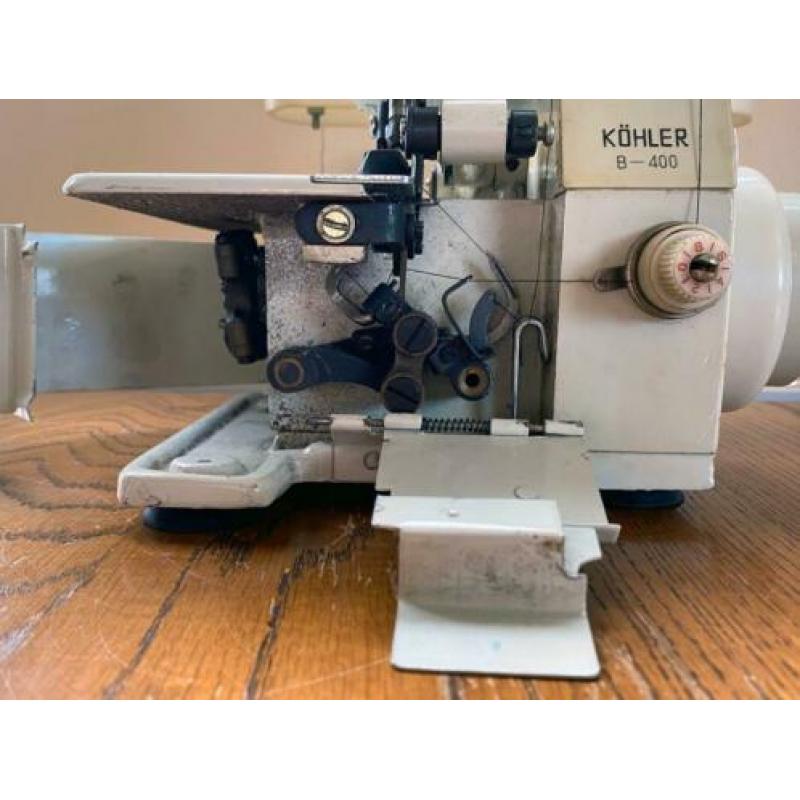 Köhler overlockmachine model B-400 met gebruiksaanwijzing