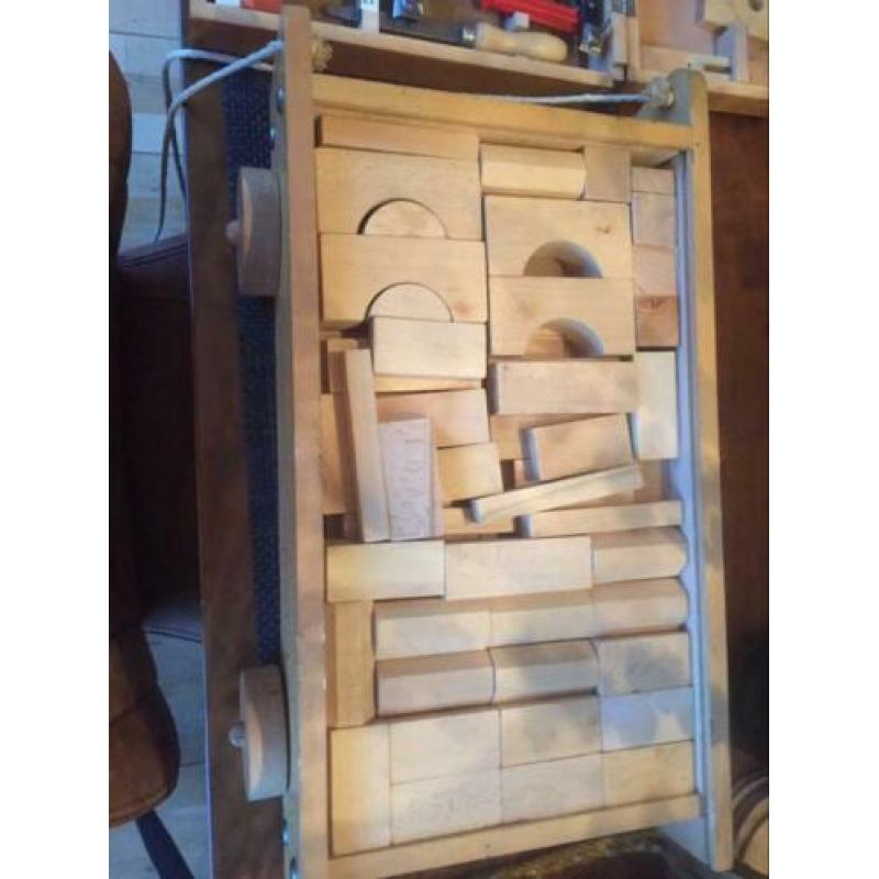 Houten blokkenwagen
