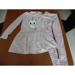 Jurkje met legging maat 134-140