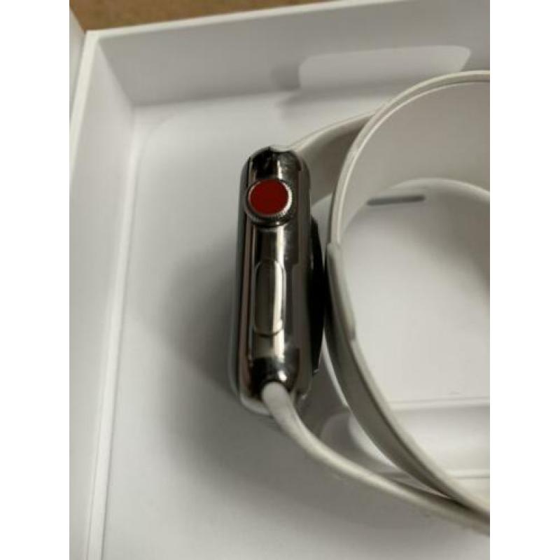 Apple Watch 3 LTE 42 mm GPS+ Cellular , RVS