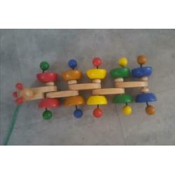 houten trek speelgoedrups