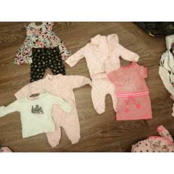 Baby kleding merk maat 50/56. 1,5 vuilniszak vol