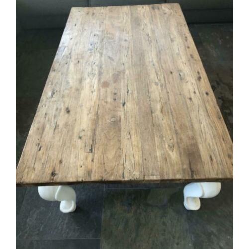 Salontafel (teak hout)met Queen Anne poten
