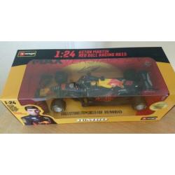 Max Verstappen RB 15, 2019 auto. Schaal 1:24, Jumbo actie