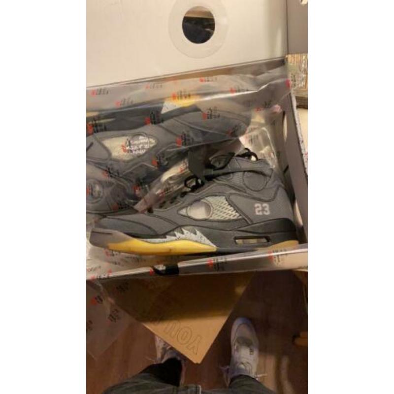 Jordan 5 x Off White 45.5