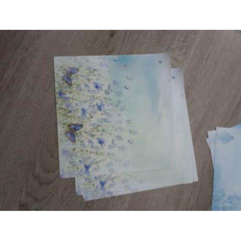 12 Scrapbook vellen 15x15cm Marjolein Bastin