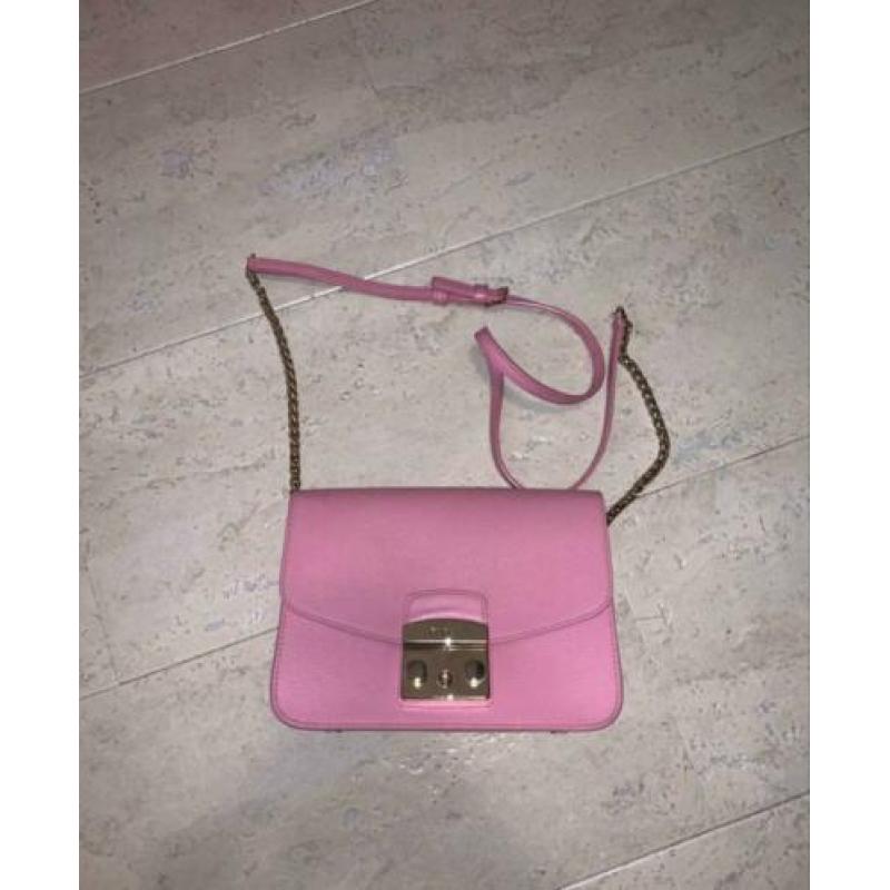 Furla tas