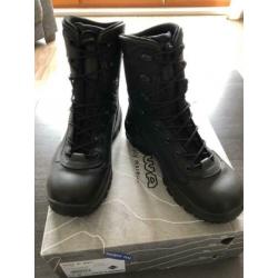 Lowa Veiligheidsschoenen nieuw mt 10