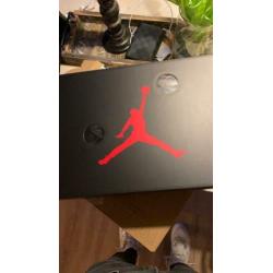 Jordan 5 x Off White 45.5