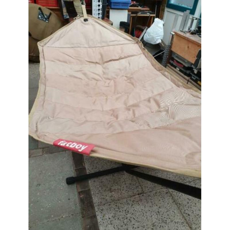 Hangmat Fatboy Headdemock met standaard beige zandkleurig