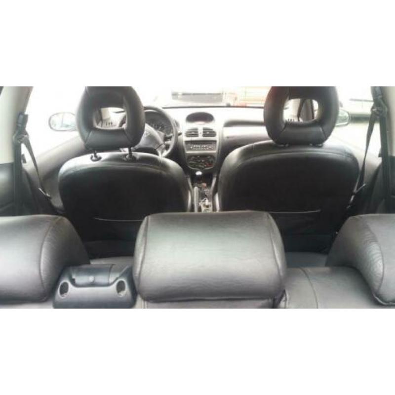Peugot 206 1,6 16 V XS apk tot 8-10-2020