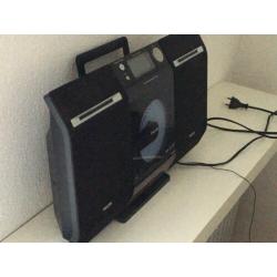 v PHILIPS moderne micromuziek systeem v MP3/WMA-CD en USB