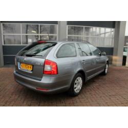 Skoda Octavia Combi 1.2 TSI Ambition airco cv bj 2012 nwe ap