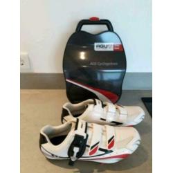 AGU Wielrenschoenen heren mt 46