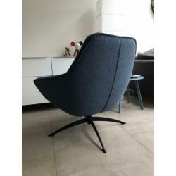 Leren draaifauteuil Montel. In nieuwstaat.