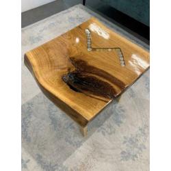Bijzet tafel Eiken 45 x 42 cm Epoxy hars speciaal HK Design