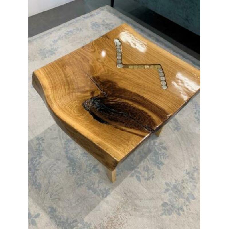 Bijzet tafel Eiken 45 x 42 cm Epoxy hars speciaal HK Design