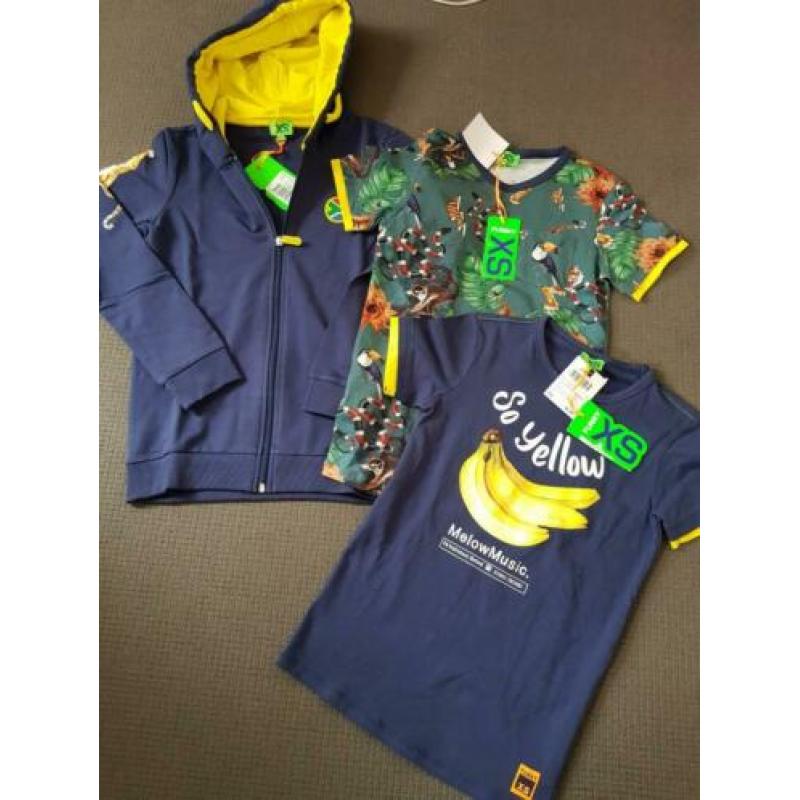 Funky XS sweatvest en twee shirts maat 146-152