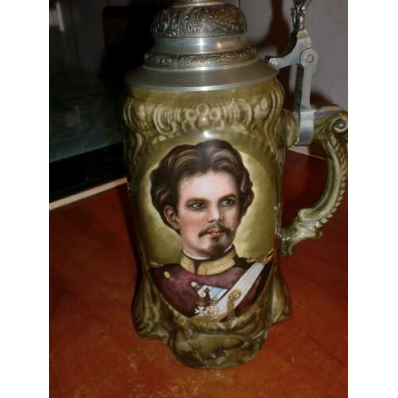 Oude Bierpul met tinnen deksel 25 bij 17 cm groot
