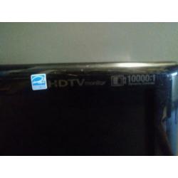 2x Samsung televisie's.. waarvan 1 evt met muurbeugel incl.
