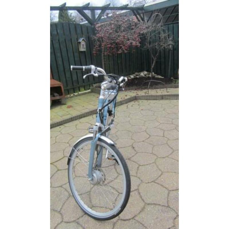 2 Amslod fietsen. de Carlton en Hamilton