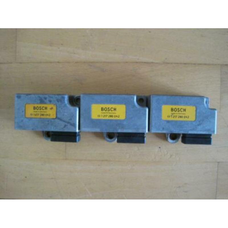 3x Bosch 1217280042 ontstekingskastjes Laverda CDI